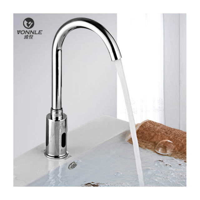 Deck mounted non-contact automatic sensing kitchen faucet DC AC brass infrared sensor sensing faucet