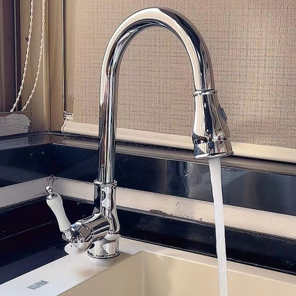 All copper gold kitchen Pull Out faucet  cold and hot sink  retro telescopic household faucet