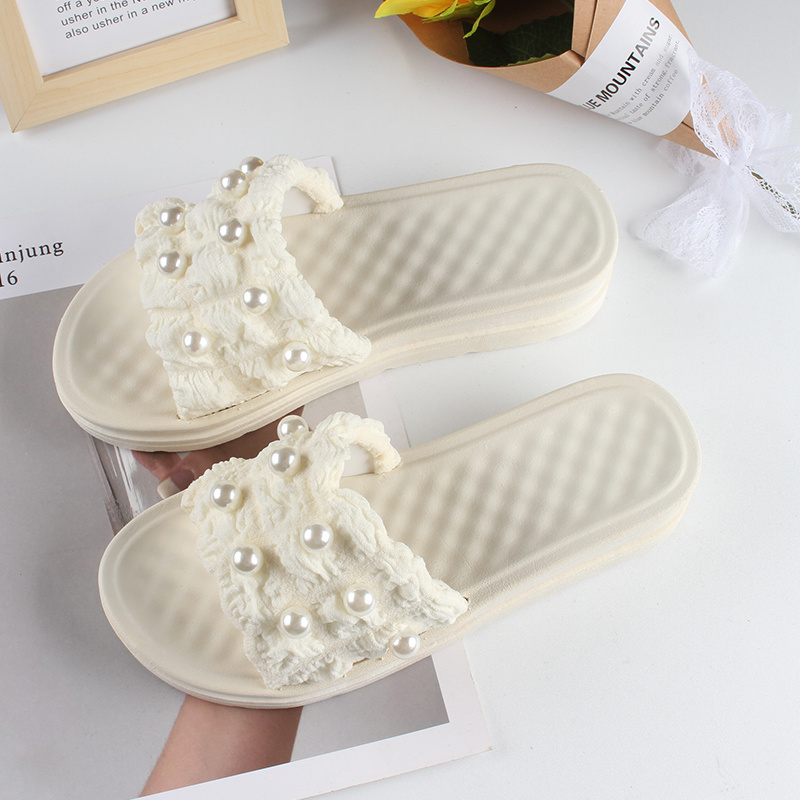 Women's summer high-quality new slippers fashion Pearl Beach casual shoes thick soled flip flops for daily use