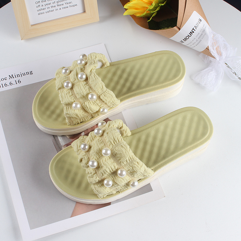 Women's summer high-quality new slippers fashion Pearl Beach casual shoes thick soled flip flops for daily use