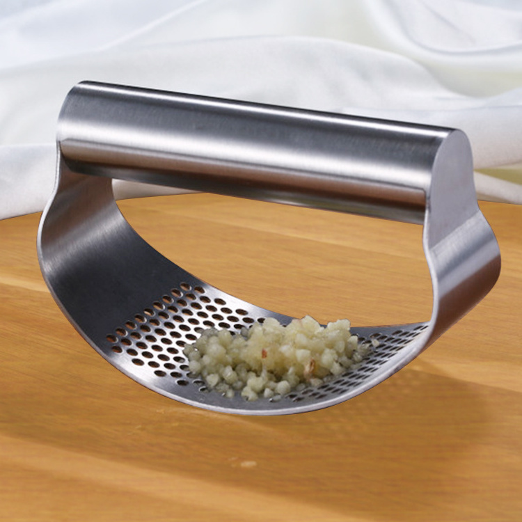 Kitchen Tools and Gadgets Garlic Chopper Press Rocker Crusher and Mincer garlic Crusher Presses