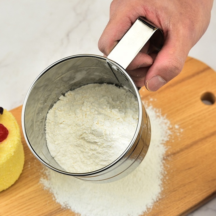 Handheld Rotary Flour Sieve Kitchen Tools Flour Sifter Sieve for Flour and Powdered Sugar