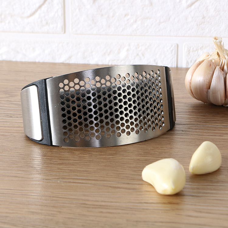 Good Quality Food Grade Stainless Steel Ginger Rocker Chopper Garlic Crusher Vegetable Tools Garlic Press