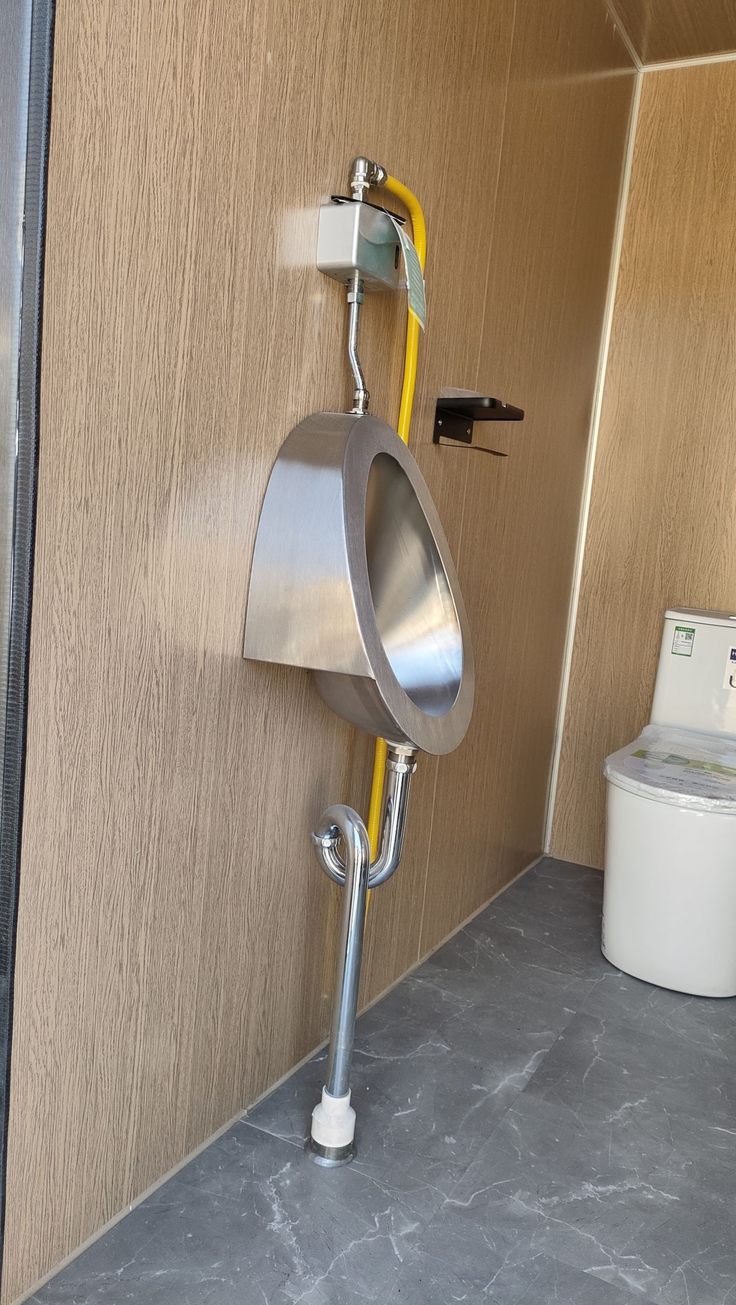 Outdoor toilet bathroom conrainer outdoor portable toilet and shower room