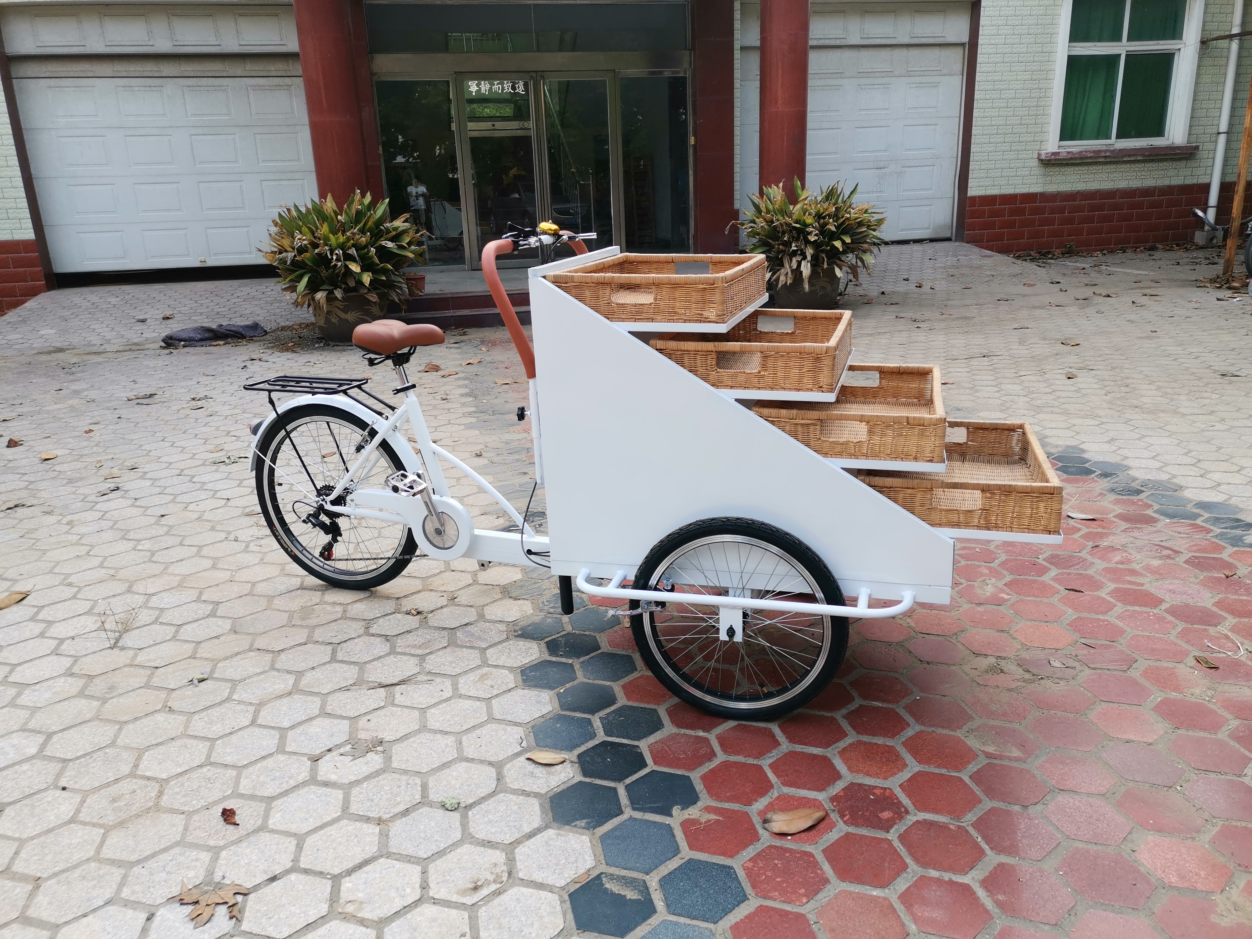 Cake Candy Flower Display Bicycle Cart Mobile Food Cart For Sale