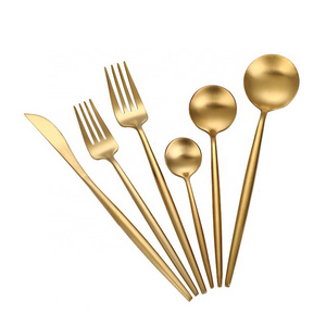 High Quality Hot Selling 4 pcs matte gold 18 10 flatware set restaurant flatware set portuguese cutlery white gold flatware