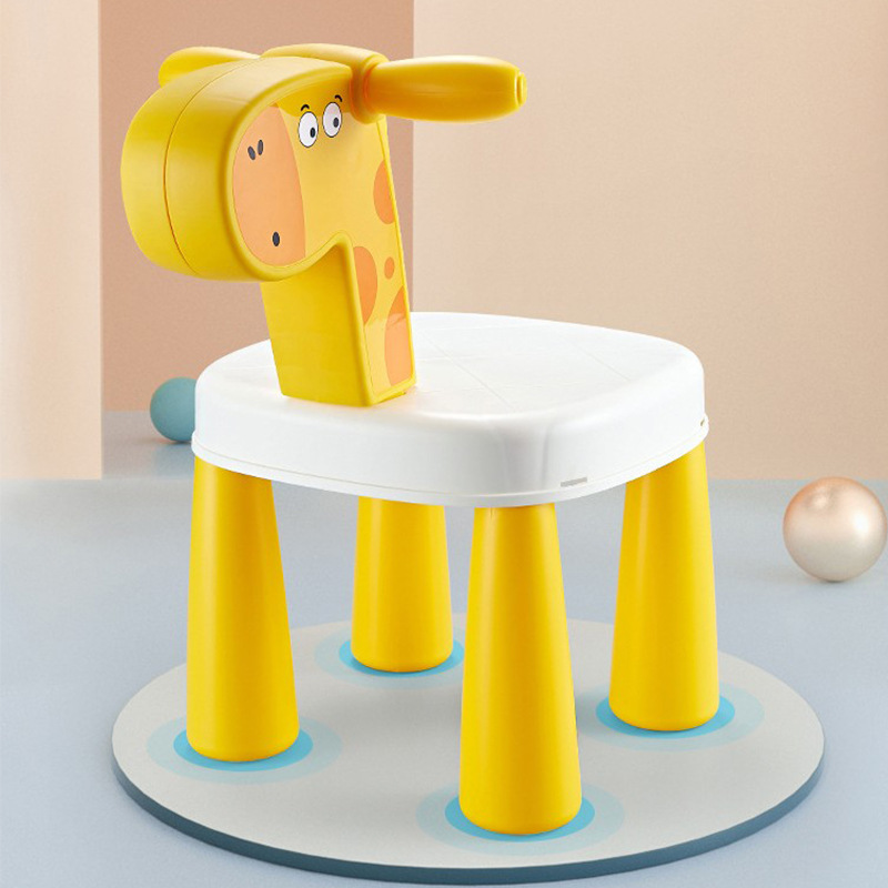 Portable Mini Plastic Chairs for Kids Children Giraffe Stool Foldable