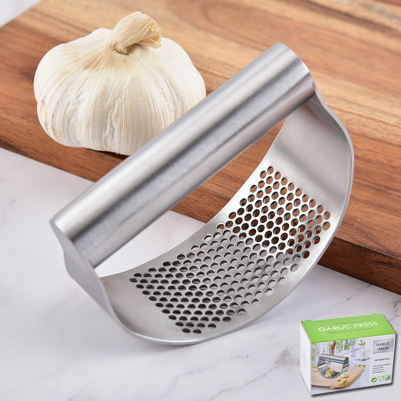 Hot Selling Kitchen Gadgets Multi-function Stainless Steel  Garlic Press Rocker With Silicone Peeler And Cleaning Brush