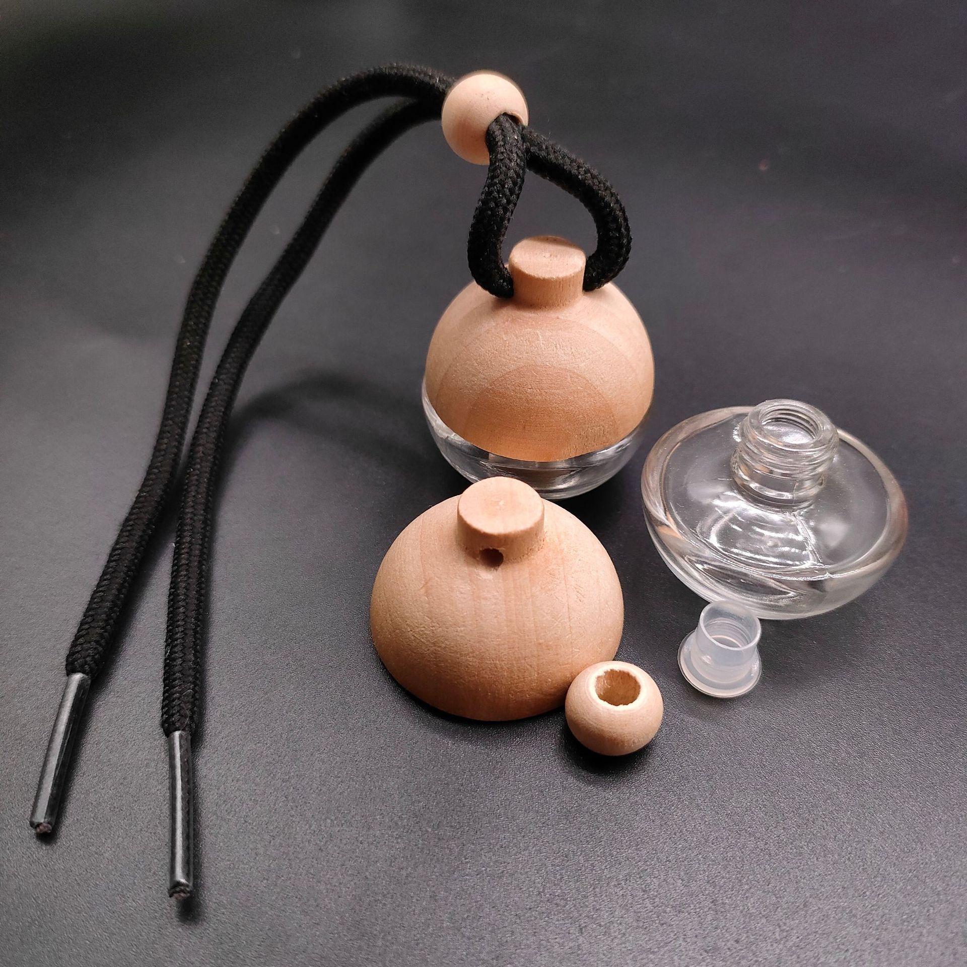 5ml Round Ball Shape Car Diffuser Glass Bottle Wooden Screw Cap Car Perfume Air Frensher Bottle