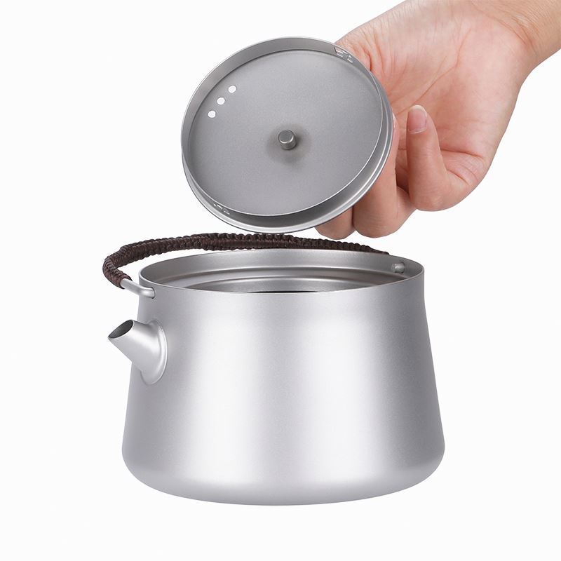 Free Sample CE Titanium Kettle 800ml Water Kettle with Filter Anti-scalding Handle Lid Ultralight Canteen Outdoor Camping