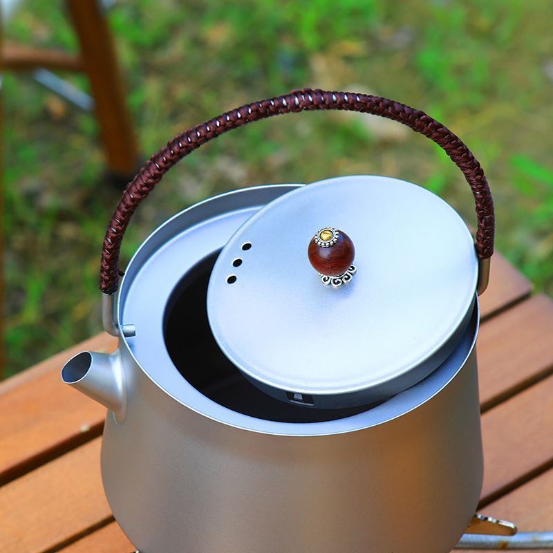 Free Sample CE Titanium Kettle 800ml Water Kettle with Filter Anti-scalding Handle Lid Ultralight Canteen Outdoor Camping