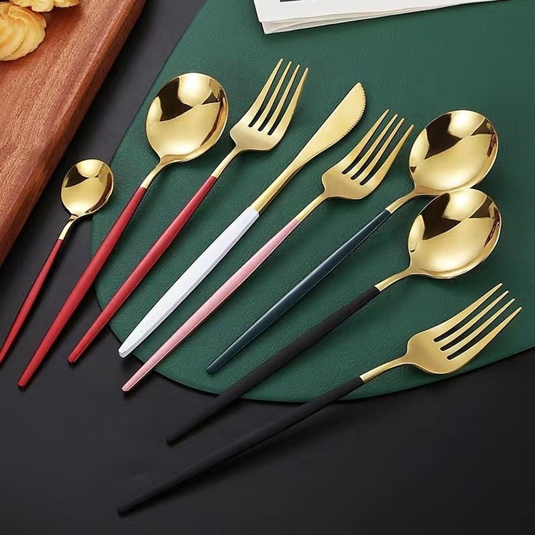 Hot Selling Luxury Stainless Steel Gold Cutlery with Knife Fork Spoon Flatware Set