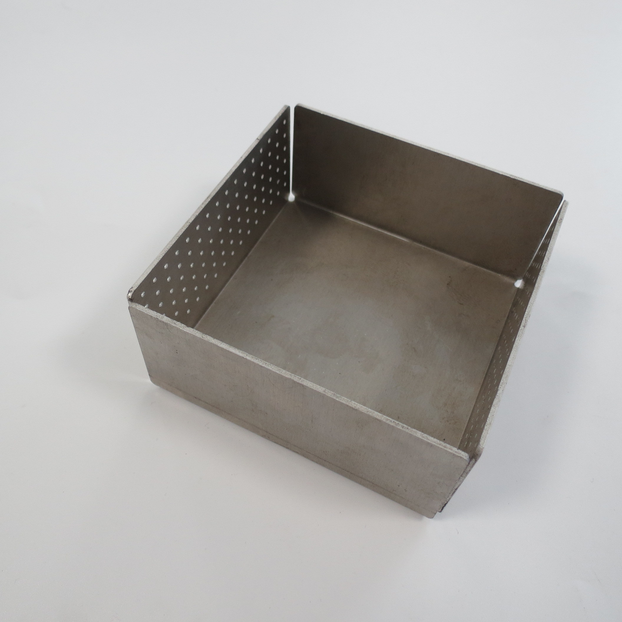 OEM&ODM Factory Custom Made Welding Parts Light Duty Stainless Steel Storage Box For Tissue