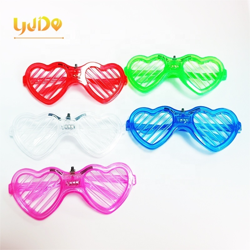 LED Light up Glasses Heart Shutter glasses  Glow in Dark Party Supplies Valentine's Day Favors Neon Carnival Party LED Toys