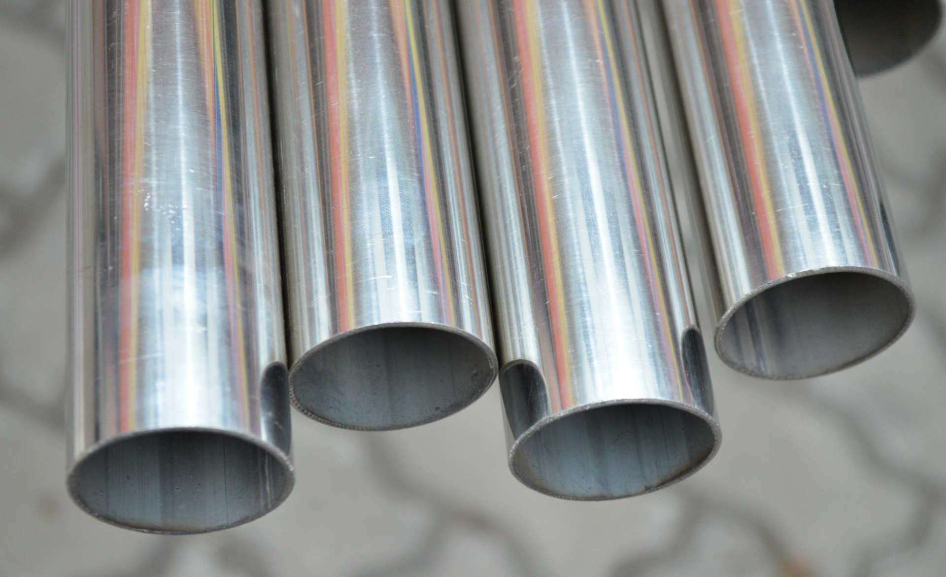 Industrial 304 and 316L Stainless Steel Seamless Pipes Offering Welding Processing Service