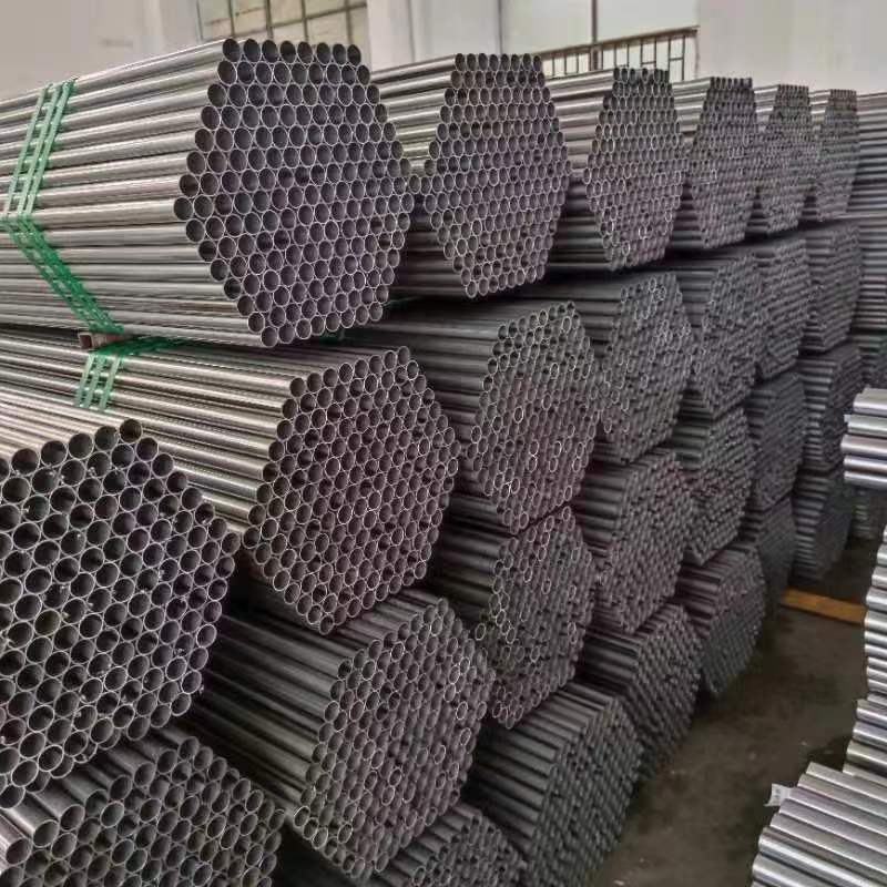 Industrial 304 and 316L Stainless Steel Seamless Pipes Offering Welding Processing Service