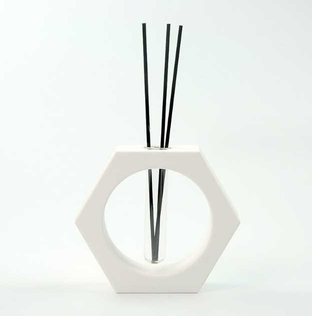 Kabbalah 2023 Design Scent Aroma Unique Square Ceramic Glass Bottle Essential Oil Reed Diffuser