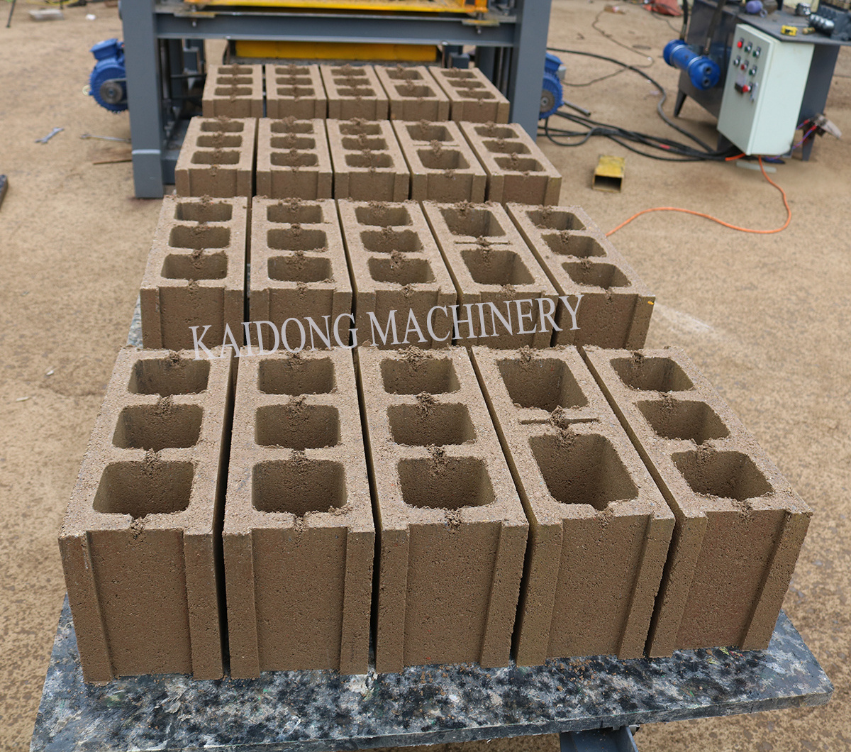 QT4-15D Factory price automatic cement concrete block brick making machinery hollow interlocking block machine