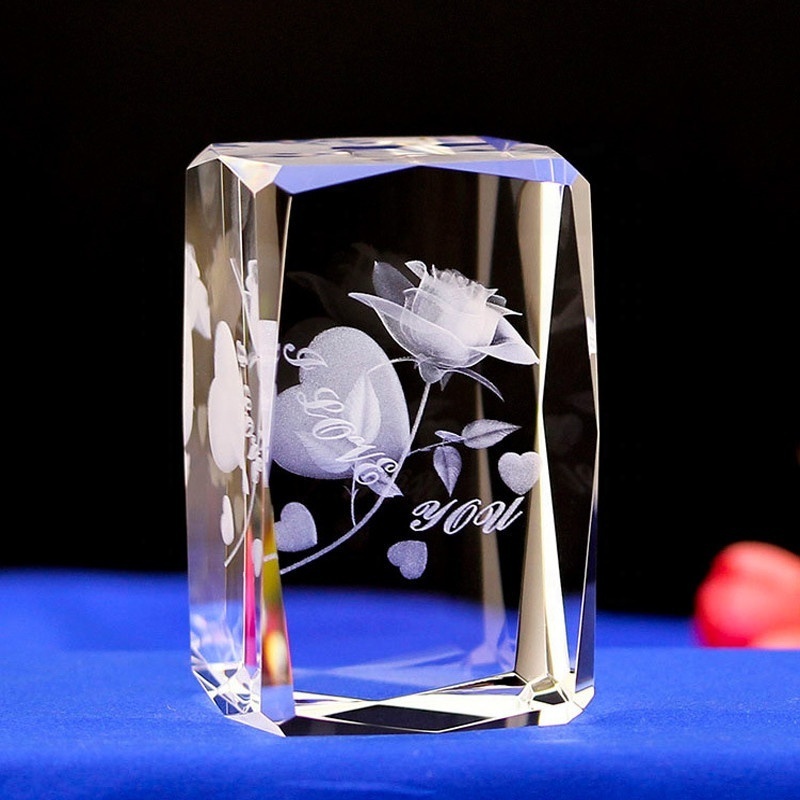 Transparent 3D Laser Engraved Crystal Glass Cube