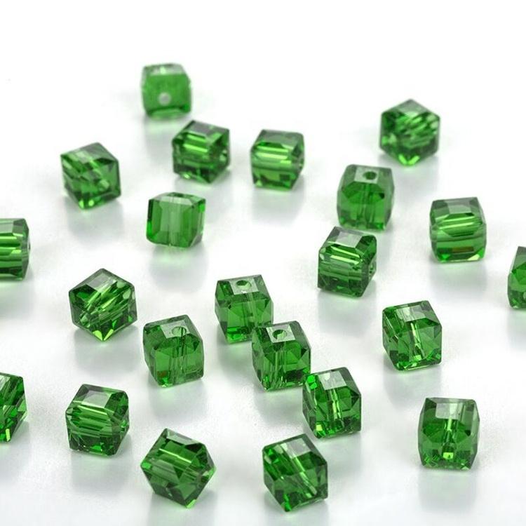 Wholesale china Crystals Beads Faceted Square Shape Cube Crystal Glass Beads