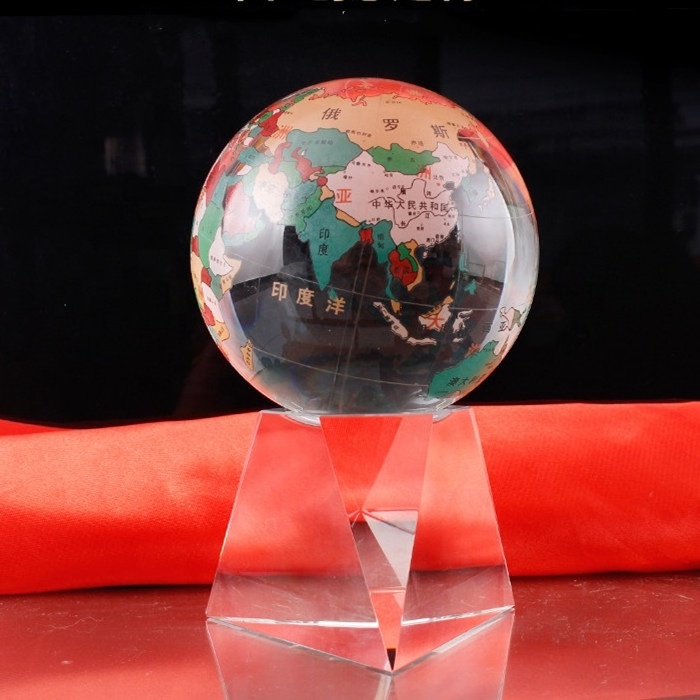 Hot sale souvenir or business gifts decorative rotating crystal world map globe/glass earth globe ball