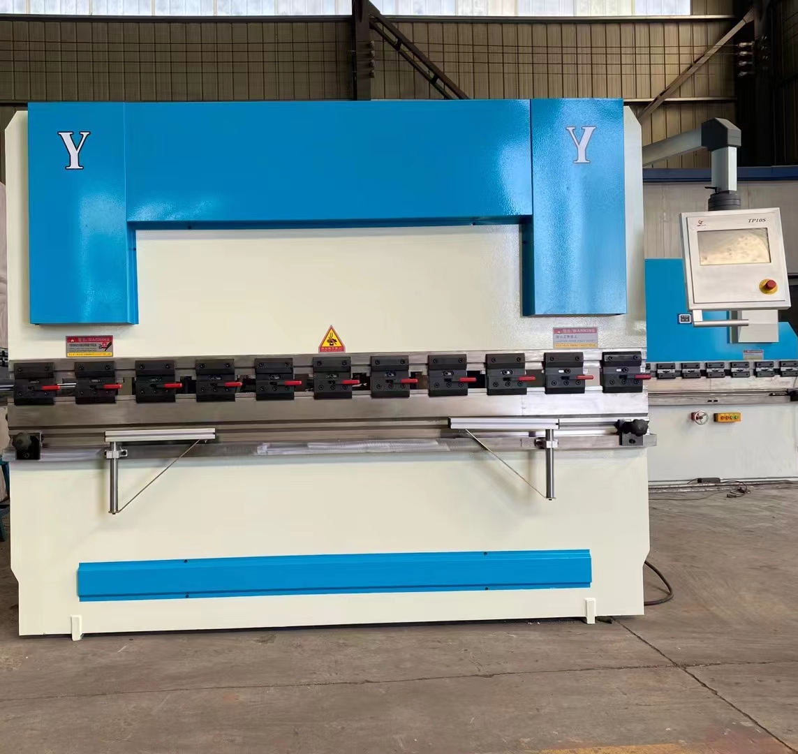 CNC Hydraulic bending machine KET125T*3000 metal sheet folding and automatic bending machine