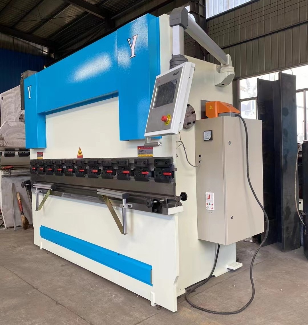 CNC Hydraulic bending machine KET125T*3000 metal sheet folding and automatic bending machine