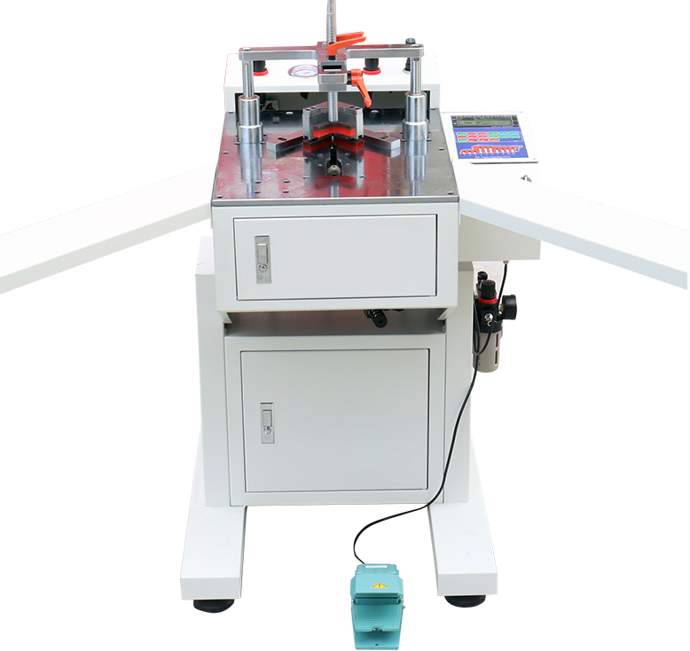 Multifunctional photo frame nailing machine CNC intelligent nailing machine with splint