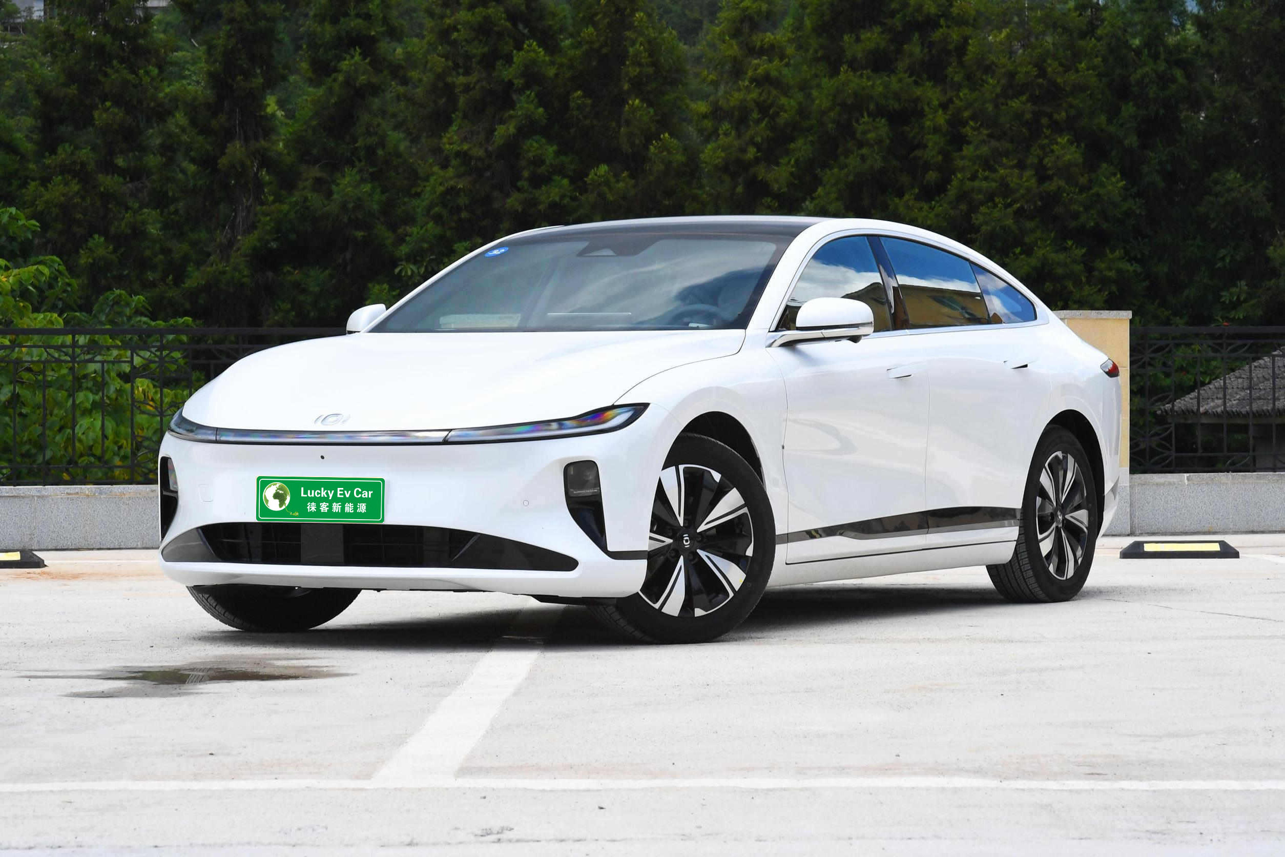 Deposit 2024 Changan QiyuanA05 A06 A07 Electric Car New Energy Vehicle