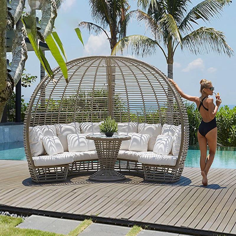 European Style Outdoor Patio Furniture Wicker Unique Round Shape Garden Sofa With Canopy