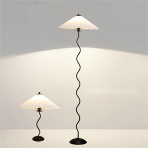 Antique pleated living room bedroom floor lamp simple and versatile clothing store decorative  nordic modern standing floor lamp