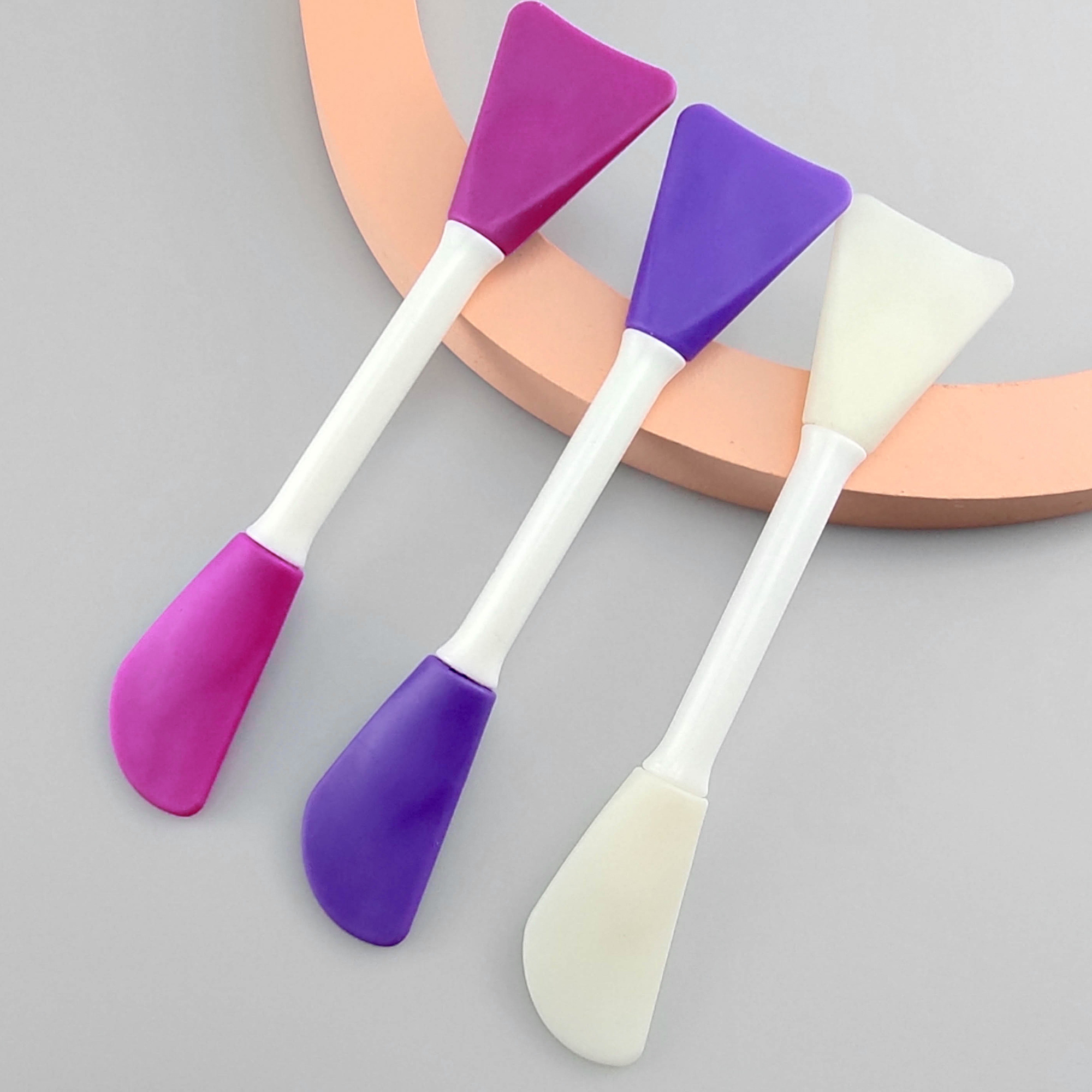 Hot selling multiple colors available facial mask spatula double sided cosmetic soft silicone face mask brush