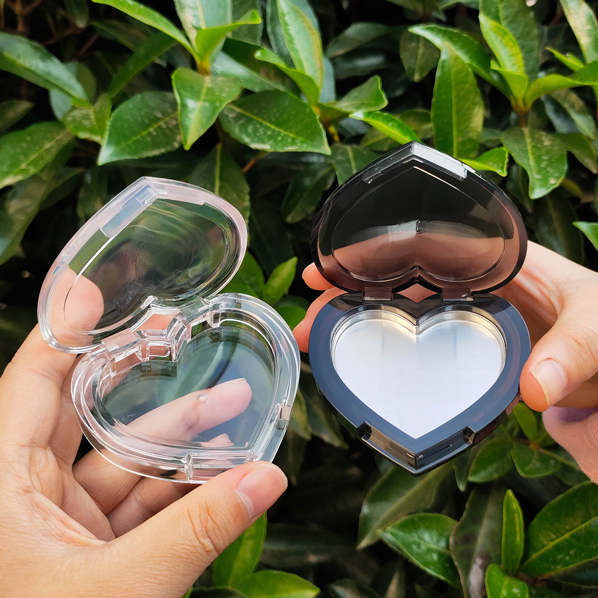 Plastic Heart Shape Empty Cosmetic Case Lip Balm Container Packaging Cute Lip Balm Jar Lip Scrub Container