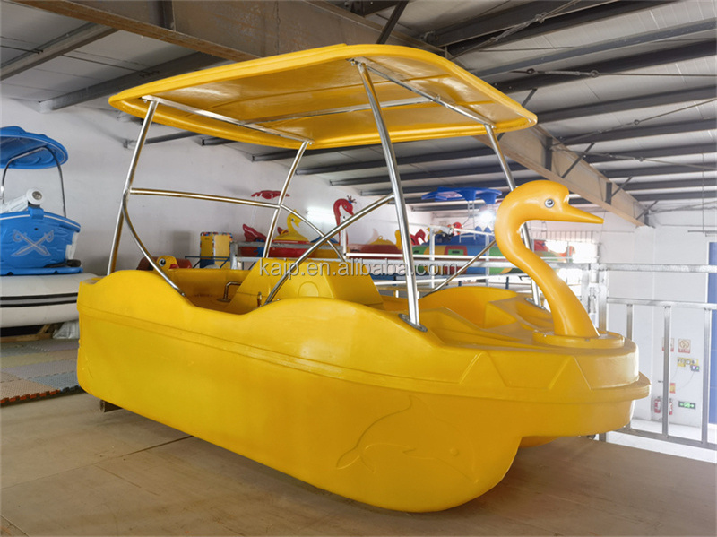 CE Certificate Boat Fishing 4 Persons Cheap Plastic Fishing Boat Electric Leisure Boat BBQ Kayak inflatable tube pool For Sale