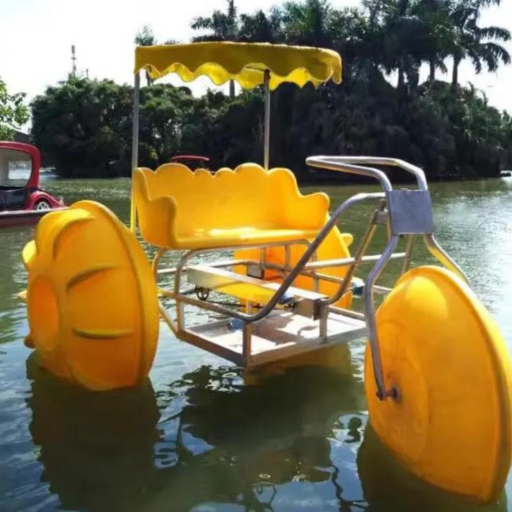 High quality Water Sports Products 3 Big Wheels Pedal Boats Tricycle Bike For Sale