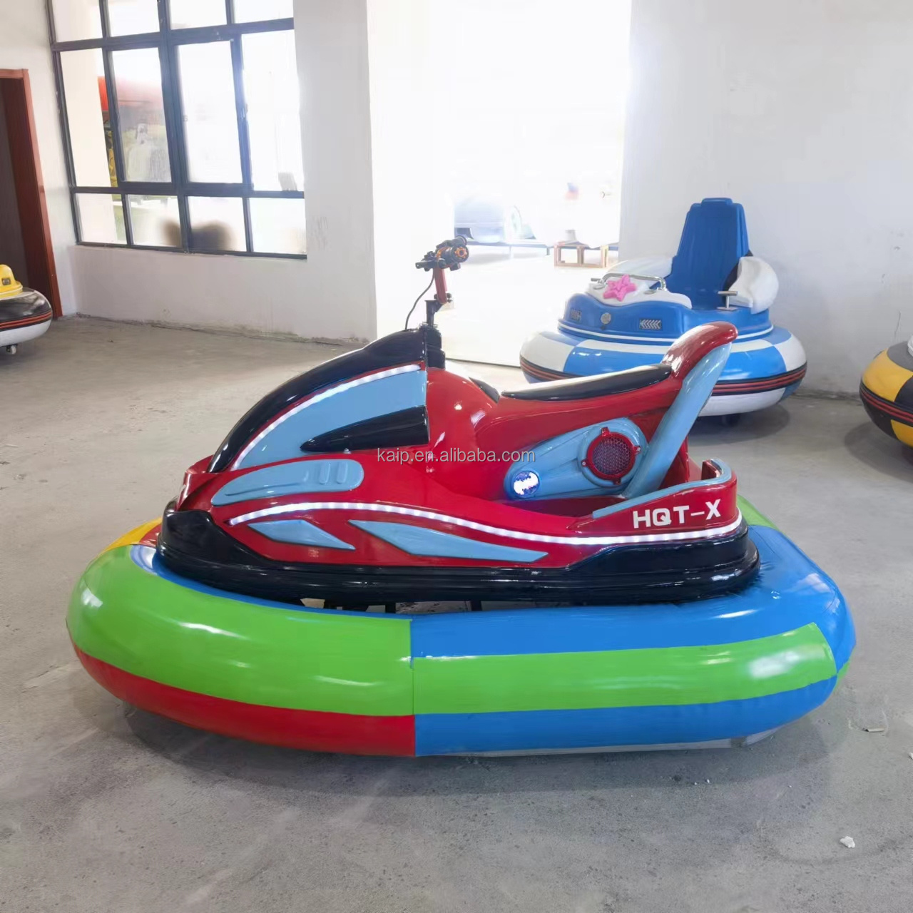 Commercial bumper car amusement park baby bumper car amusement park bumper car electric adult tricycle new energy vehicle used