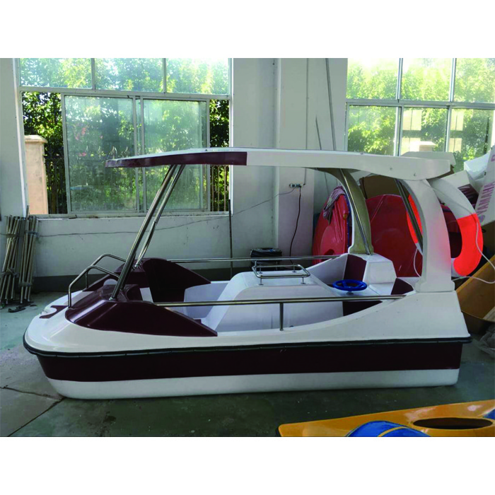 China factory hot selling 4-person luxury FRP pedal boat foot paddle leisure boat for sale