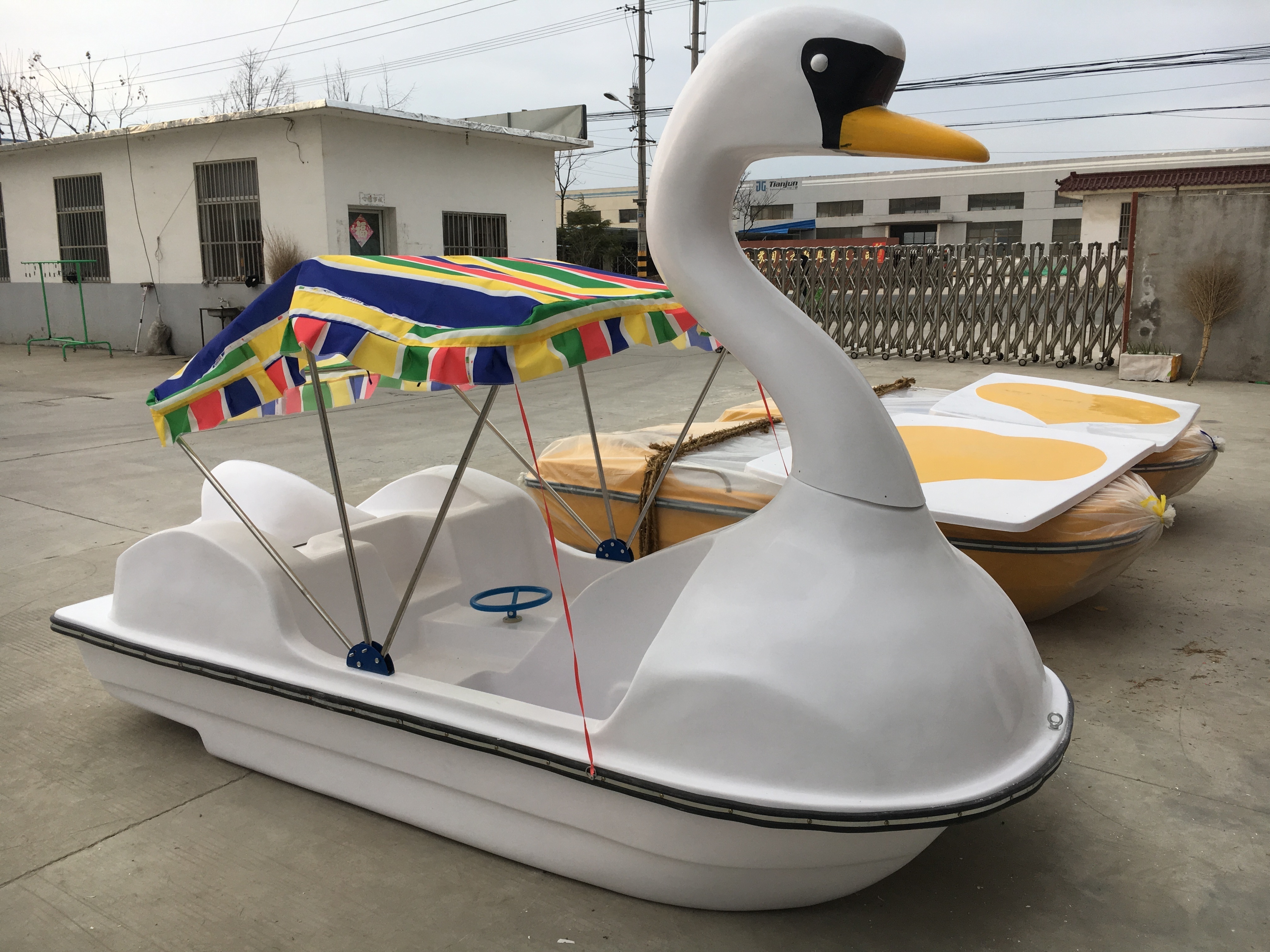 2 person Water play equipments low price water amusement park fiberglass used swan pedal boats for sale