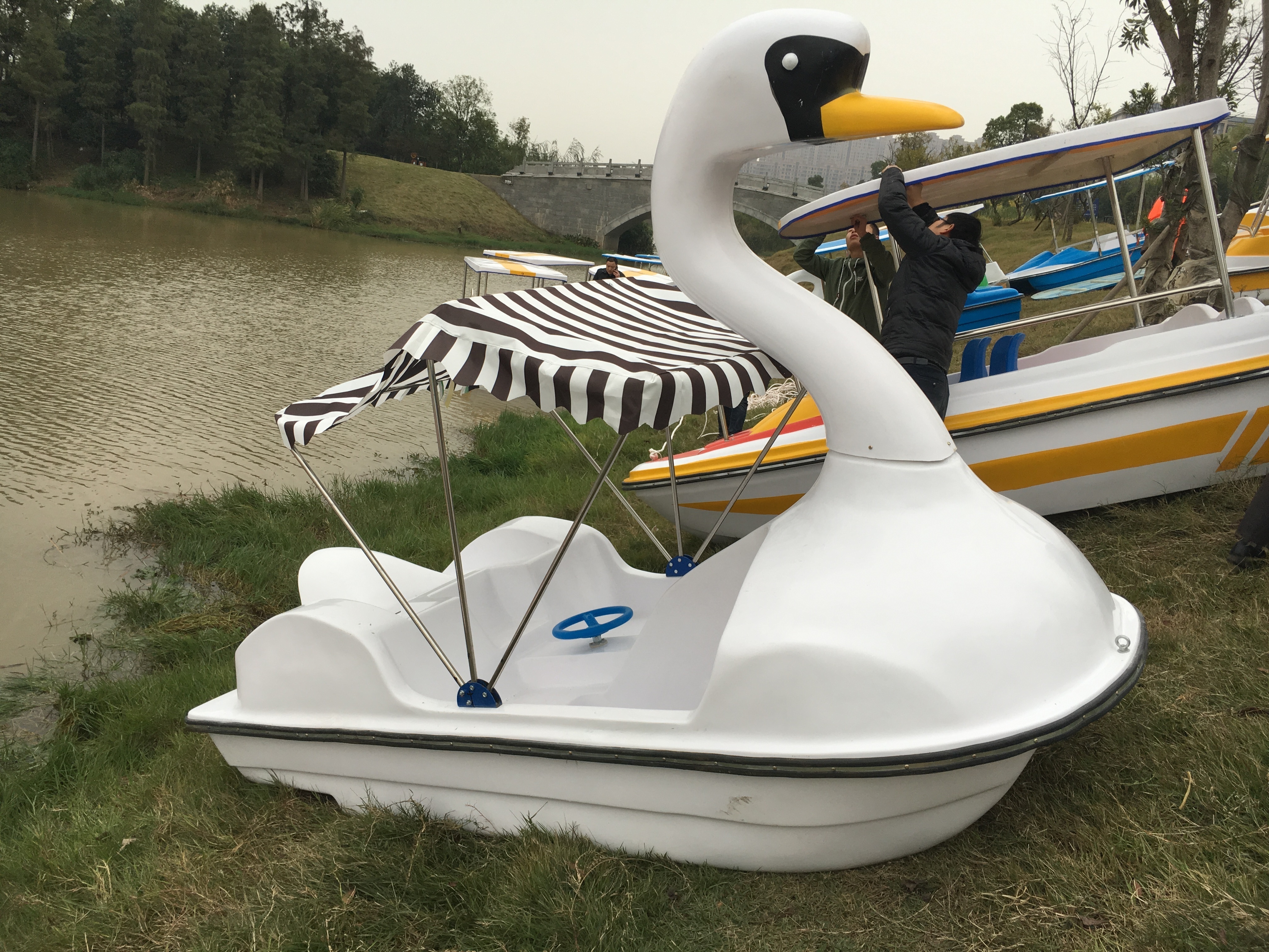 Commercial Water Pedal Boat in Multi-Color White Swan Theme for Two boat pedal boats