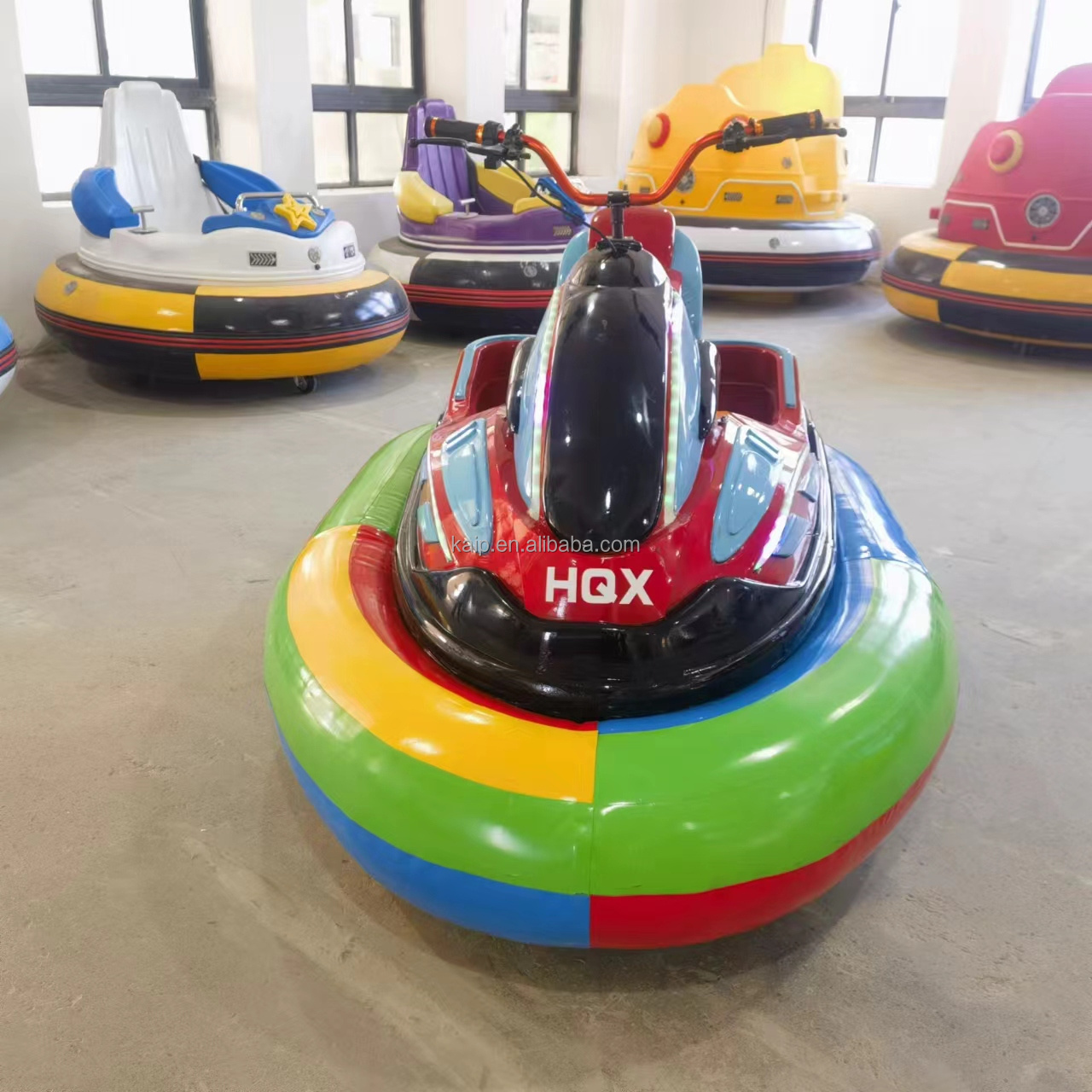 Commercial bumper car amusement park baby bumper car amusement park bumper car electric adult tricycle new energy vehicle used