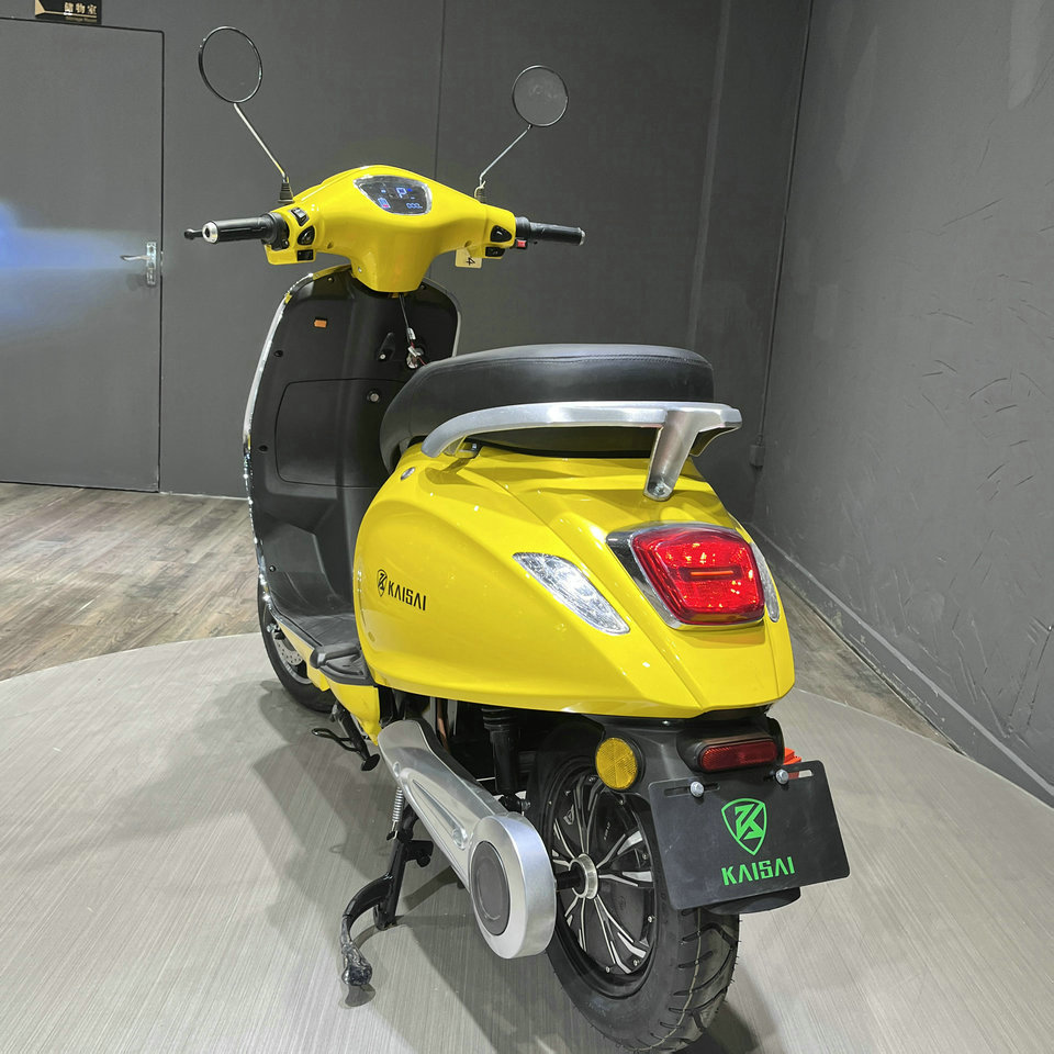 Low Price Wholesale Mobility Scooter Powerful Adult Bike 1500w Ckd 2 Wheel Dual Motor Electric Motorbike/Motorcycle For Teenager