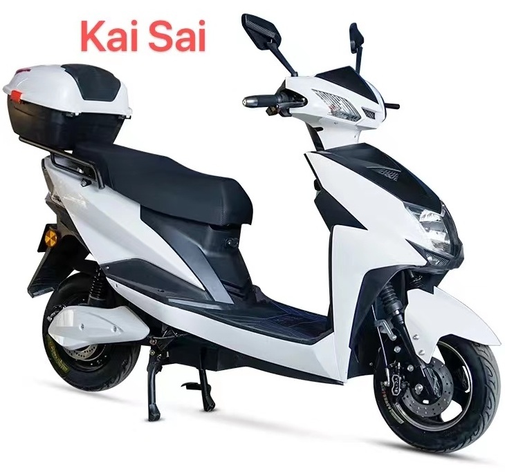 China Made Mobility Scooters Electro Moped With Seat Adult 2 Wheel Electric Motos 1500w Ckd Dual Motor Electric Bike Motorcycle