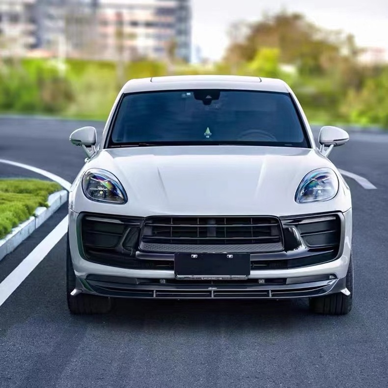 Dry Carbon Fiber CMST Style Body Kit For Porsche Macan Front Lip Rear Diffuser Side Skirts