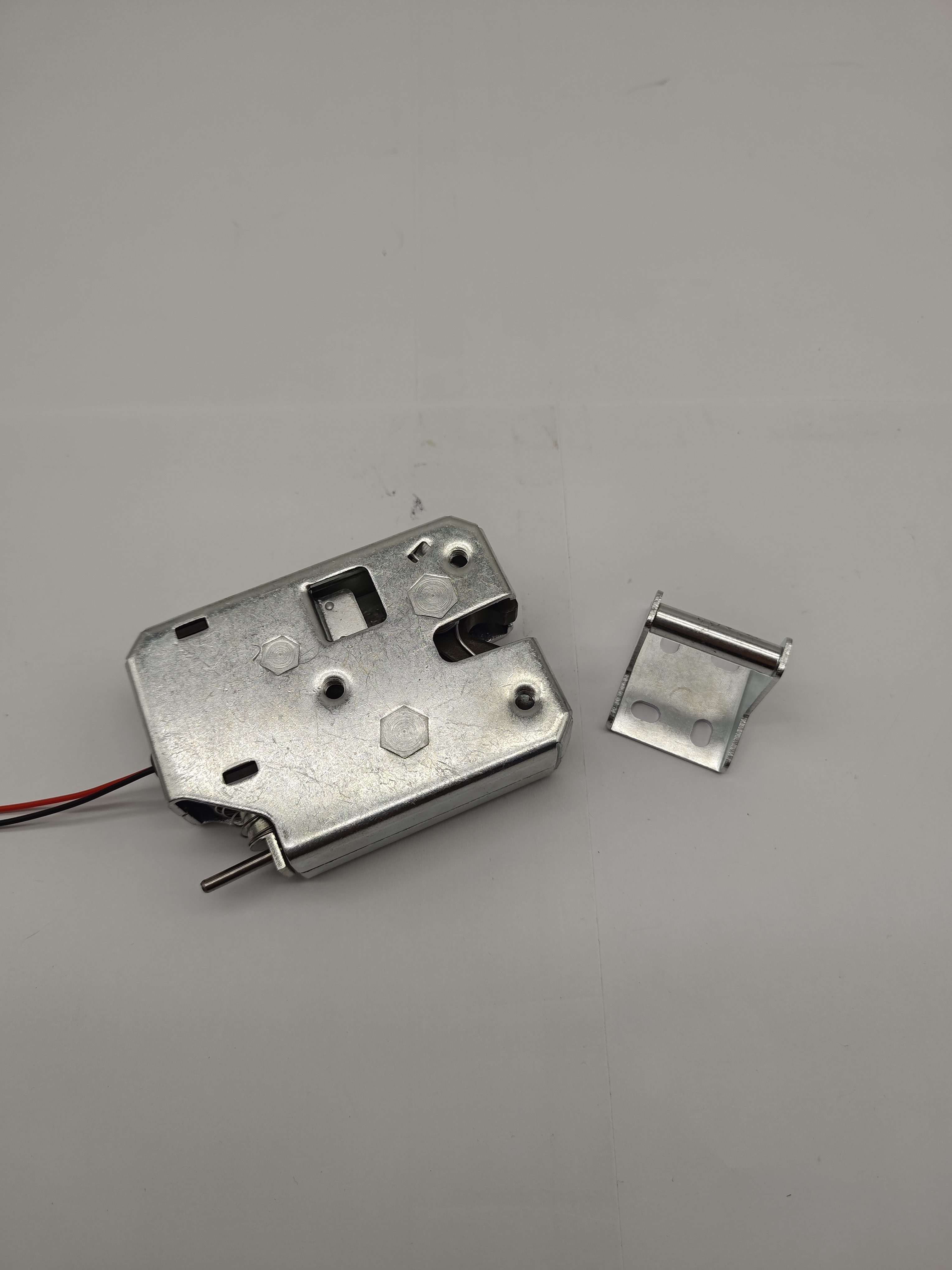 Factory Supply Mini Small Solenoid Electromagnetic Lock Latch for Small Vending Machine