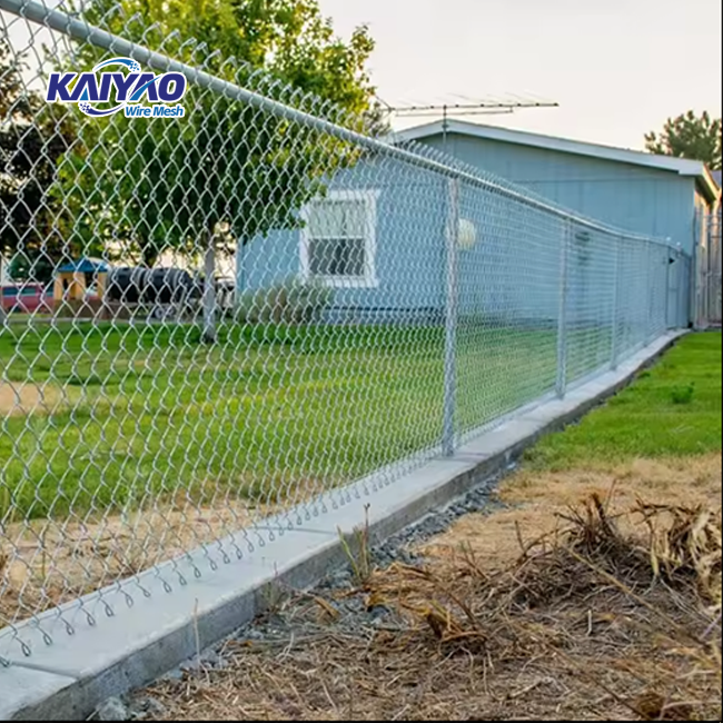 Second-Hand 8-Foot High PVC Coated Security Fence 6-Foot High Jamaica Galvanized Chain Link Mesh for Sale