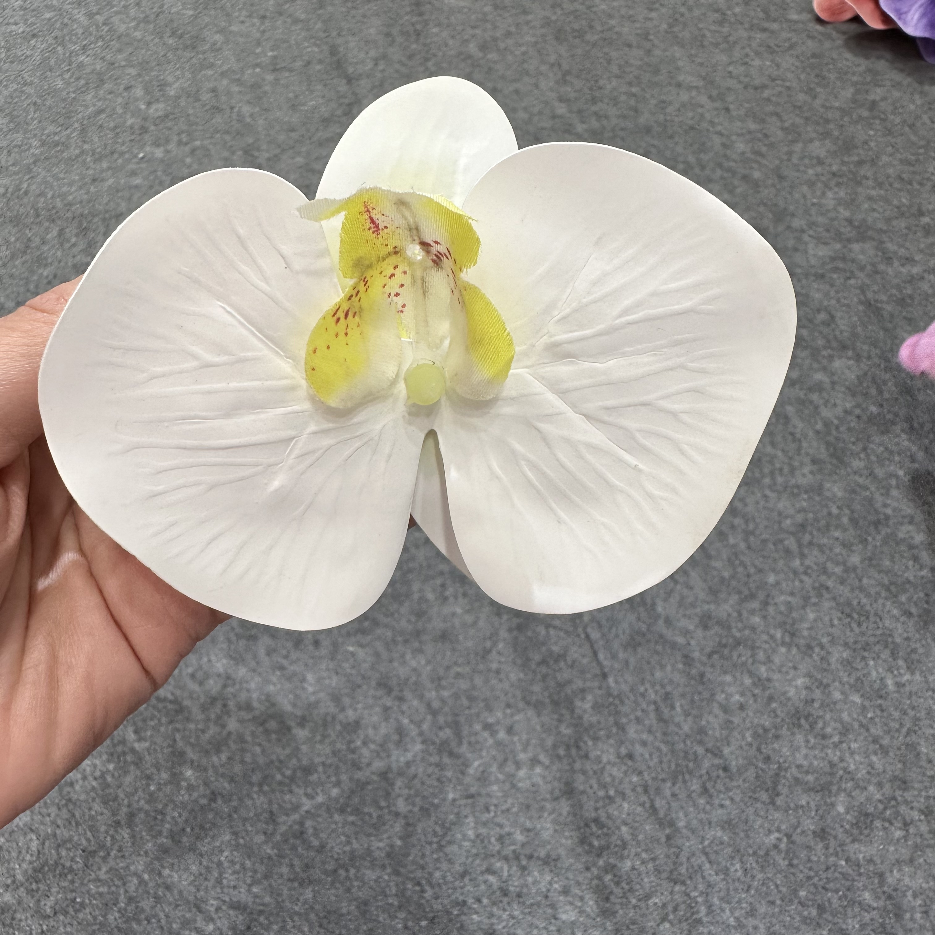 Wedding simulation flower feel Phalaenopsis flower head wholesale wedding ceremony decoration