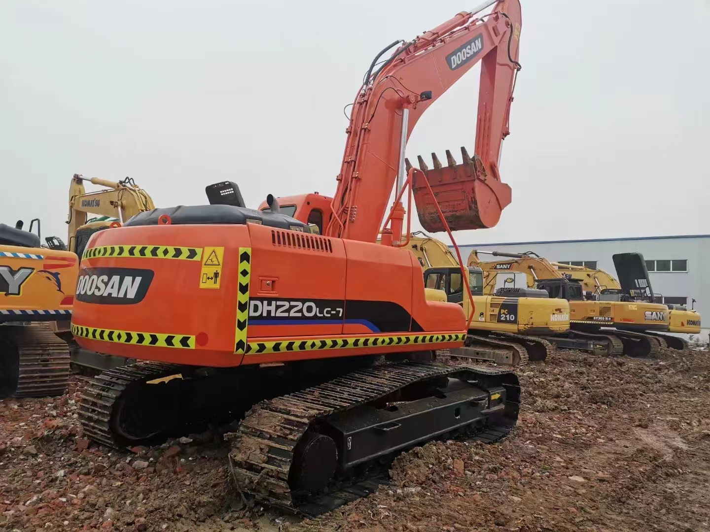 Dx220 Used 22 Ton Dh220Lc-7 Used Doosan Dx220 Excavator Top Quality Doosan 220 Crawler Excavator For Sale