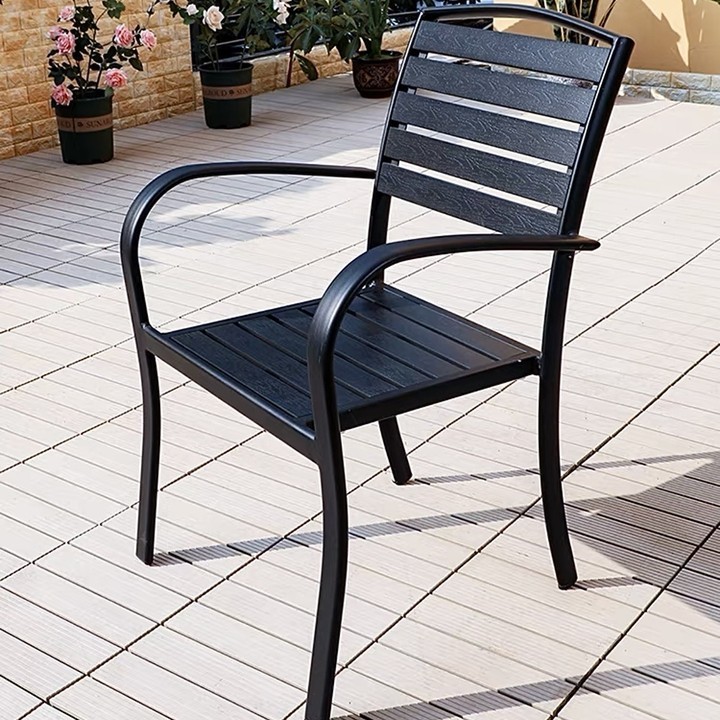 Outdoor waterproof and sunscreen balcony backrest ring courtyard outdoor leisure area chair