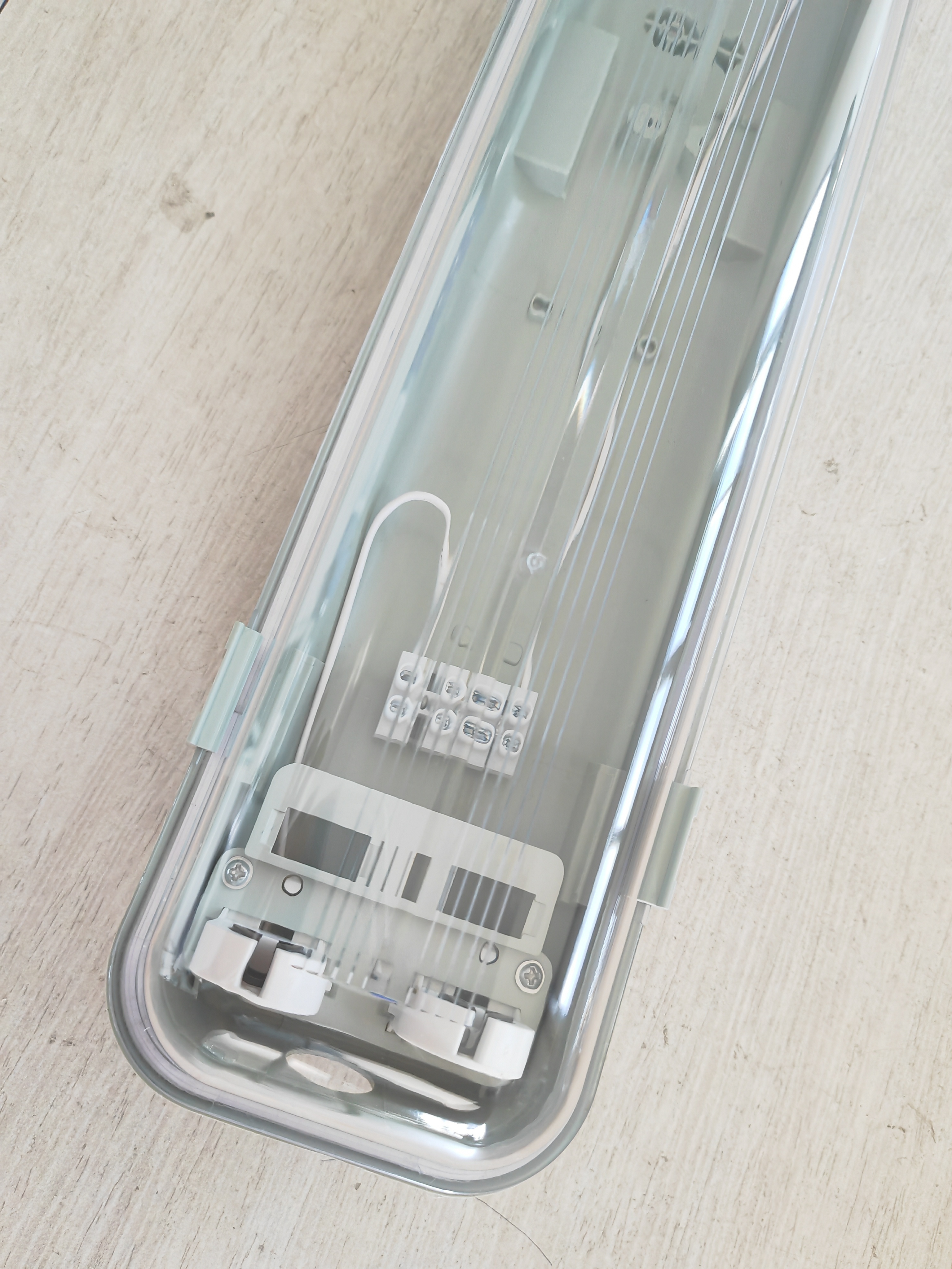 lampara ip65 hermetic lamp Waterproof Lamp Fluorescent Light for led tube without metal plate