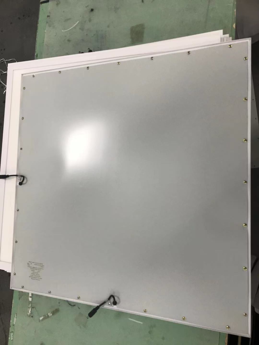 2x2 600x600  led flat panel 96w with double driver for Iraq and Saudi Arabia market